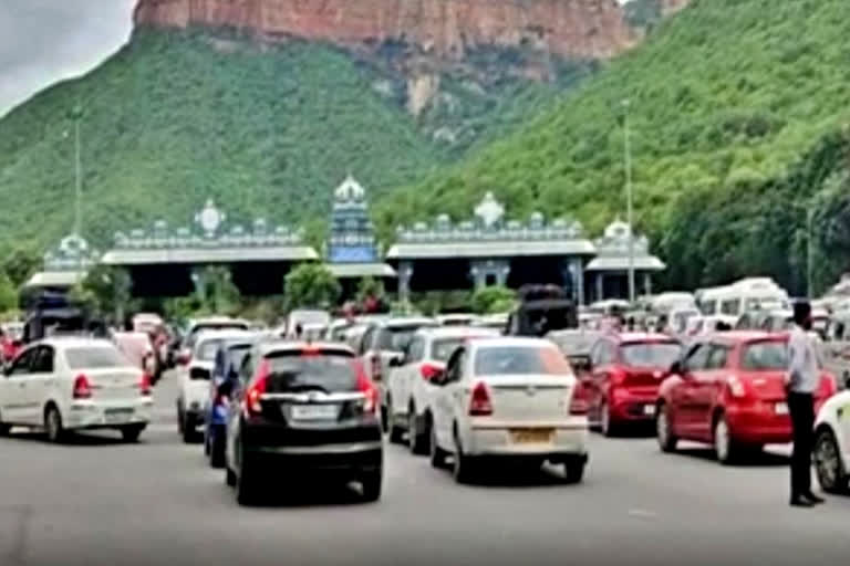 traffic at Alipiri Checkpoint