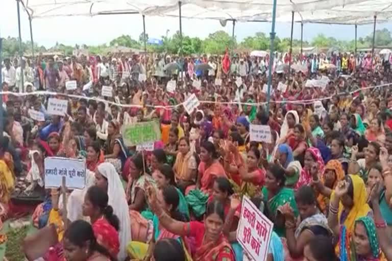 School sweepers movement in Raipur