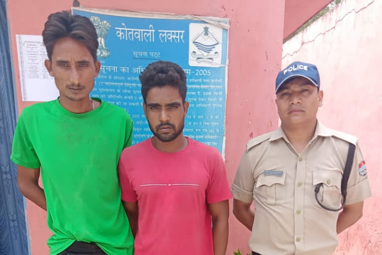 http://10.10.50.75//uttarakhand/05-July-2022/uk-har-03-theft-revealed-two-thieves-arrested-vis-ukc10018_05072022183409_0507f_1657026249_68.jpg