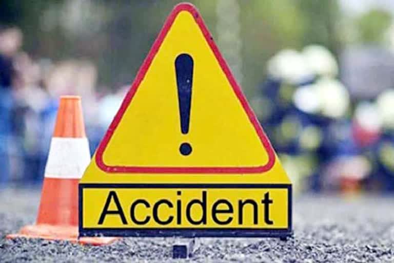 one-died-in-bike-collision-in-sitarganj