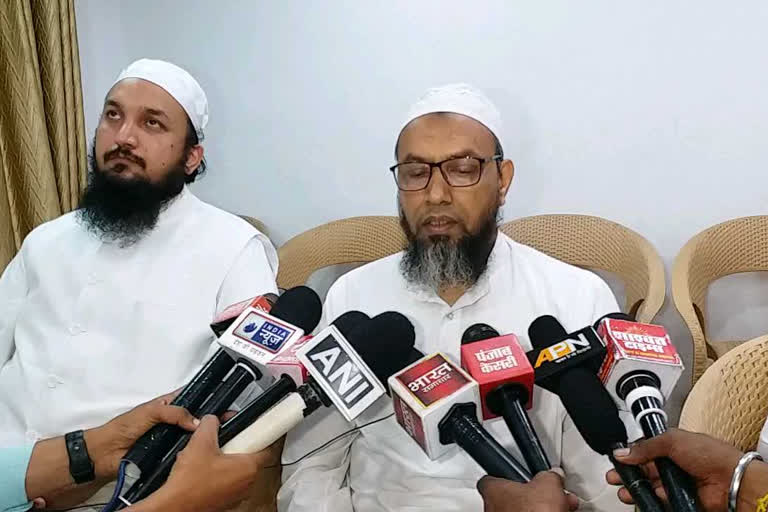 Hajj 2022: کل ہند اسلامک علمی اکیڈمی نے الشریہ ہیلپ لائن جاری کیا