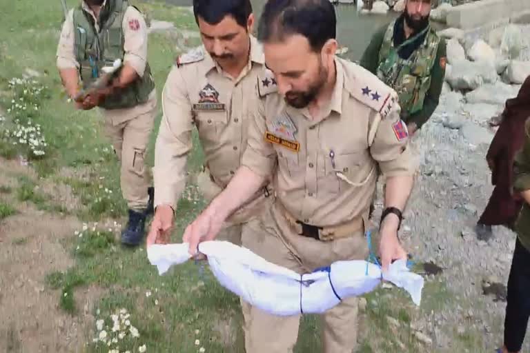 newly-born-baby-dead-body-found-in-nala-brengi-river-at-kokernag