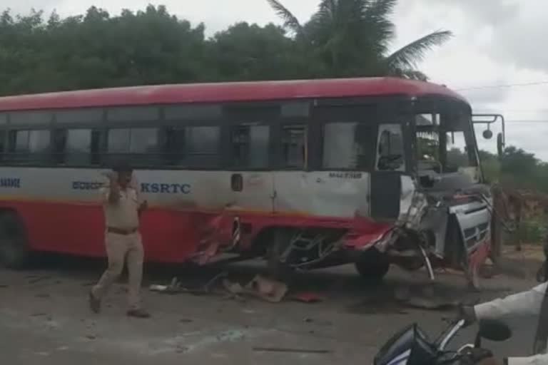 Two killed in serial accident in Chikkaballapur