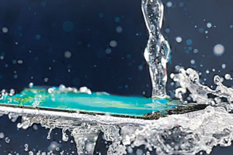 waterproof phones