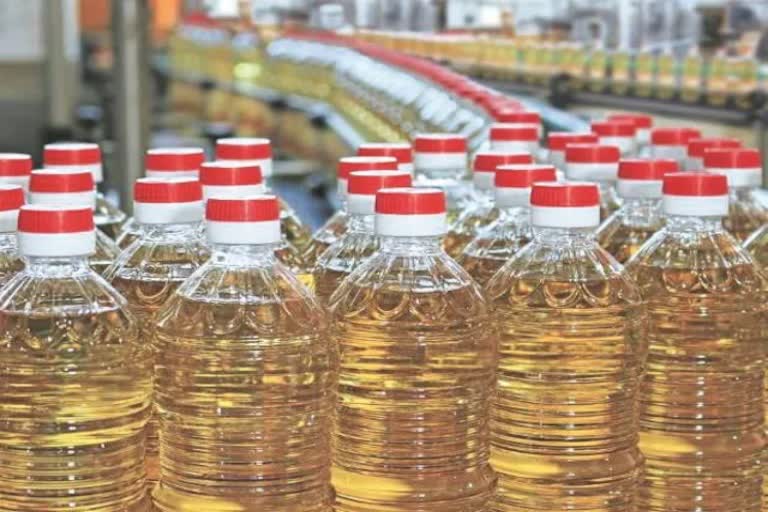 Falling edible oil prices