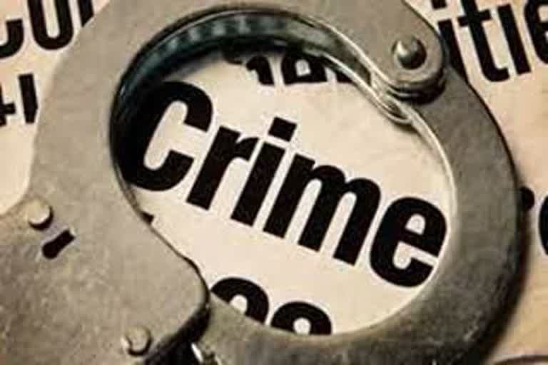 murder with an ax in Damoh