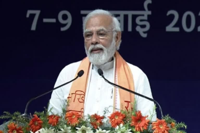 PM Modi inaugurates 3-day seminar on NEP in Varanasi