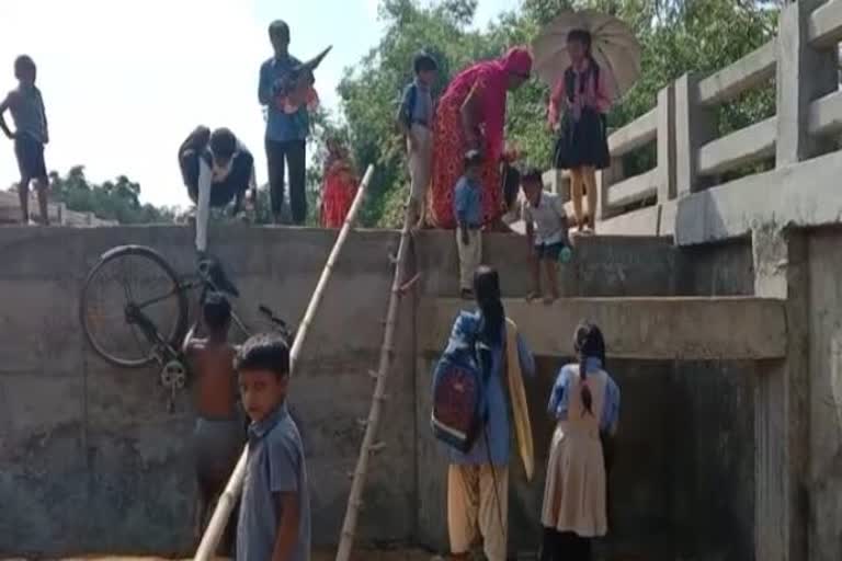 people-are-facing-problems-due-to-dilapidated-bridge-in-goalpara