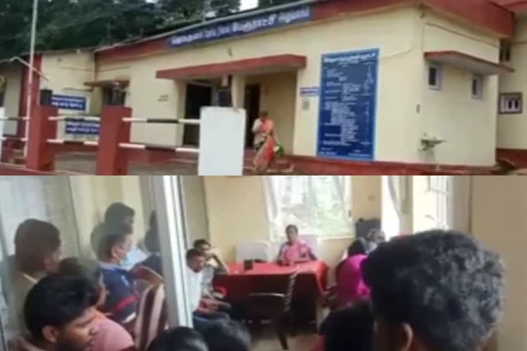 குன்னூர் ஜெகதளா பேரூராட்சி ஒப்பந்த தூய்மை பணியாளர்கள் போராட்டம்