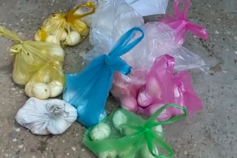 Rotten Eggs Distributed to Pregnant women