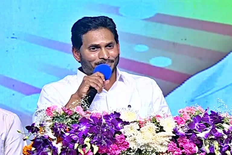 jagan elected as the lifetime permanent president of ysrcp
