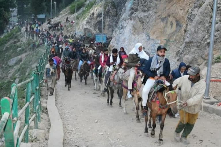 Help provided to stranded Kannadigas on Amarnath Yatra: K'taka CM