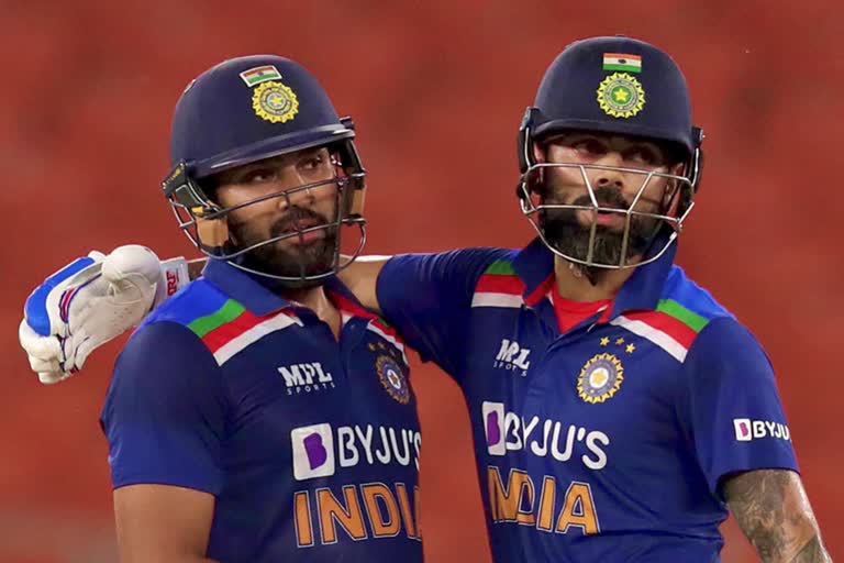 Rohit and Kohli created a record by hitting 300 fours in international T20 cricket