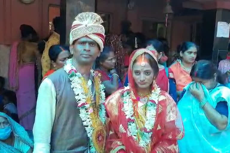 three housewives arranged the marriage for a Deaf and Dumb Girl in Durgapur