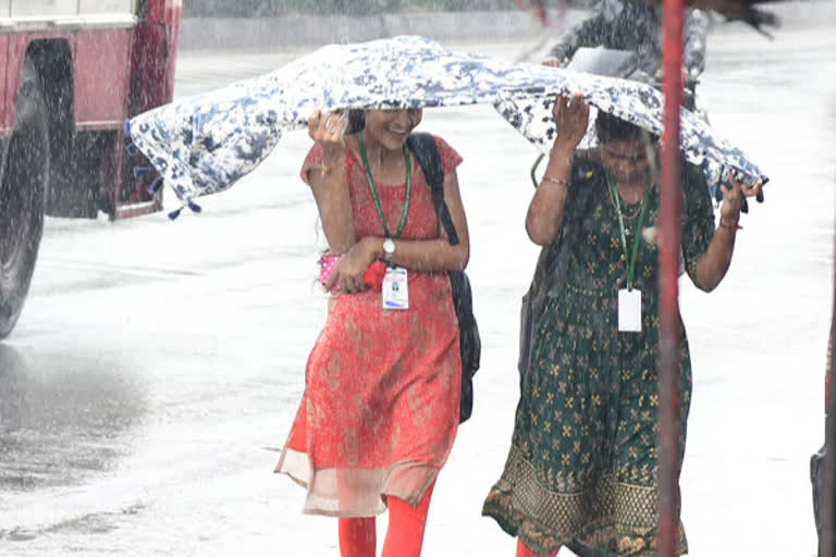 heavy rains to fall in andhra pradesh