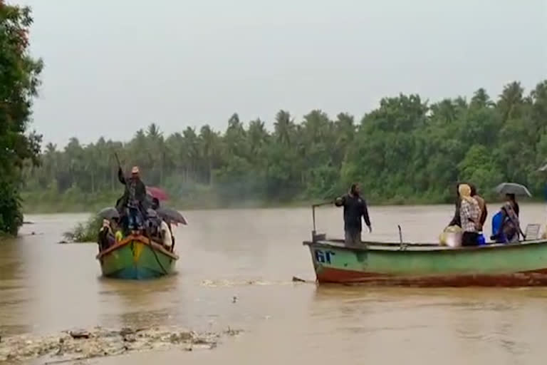 floods are elevating in konaseema