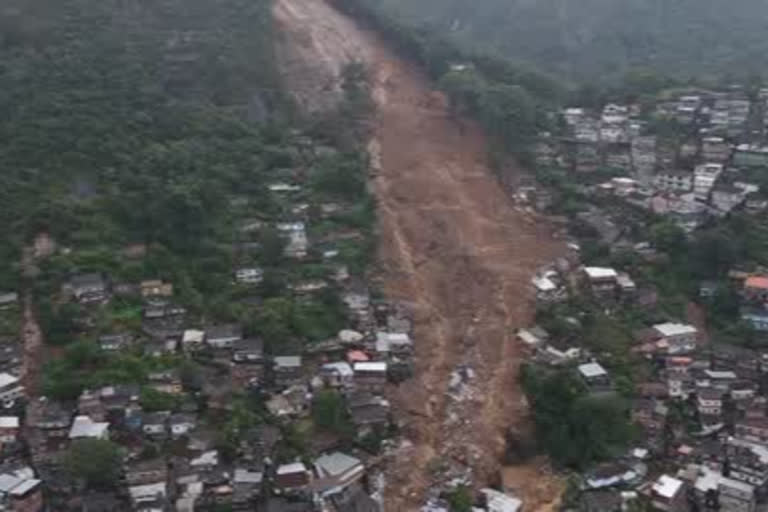 Landslides in ghat section snap link to coast