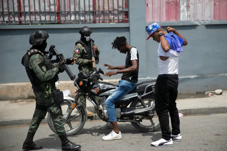 Dozens dead, injured in Haiti's capital in gang clashes