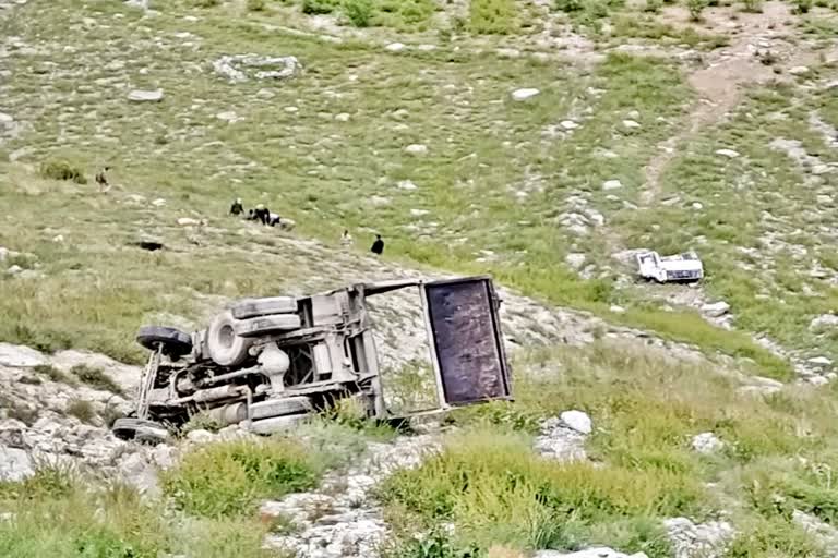 three person died in road accident in lahaul spiti
