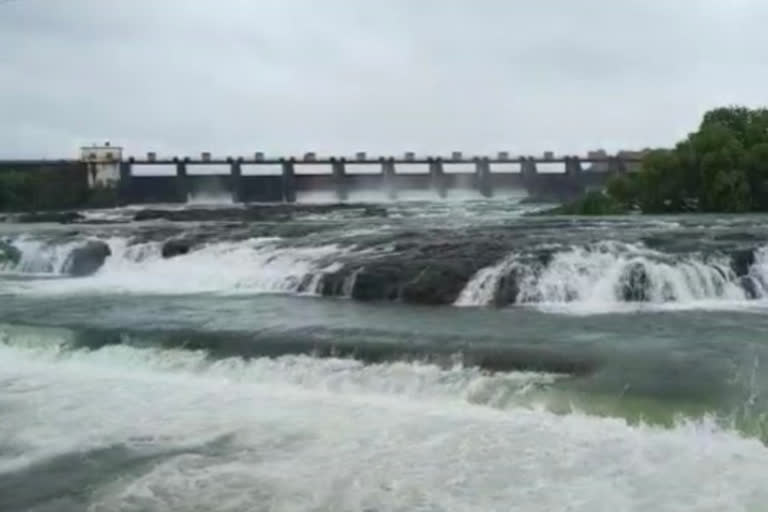 Heavy rain In Pune