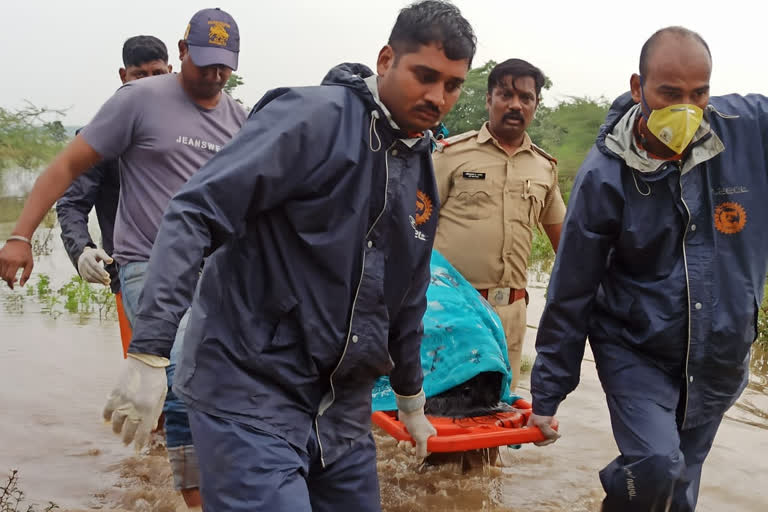 कोलार तलावात सापडले दोन मृतदेह