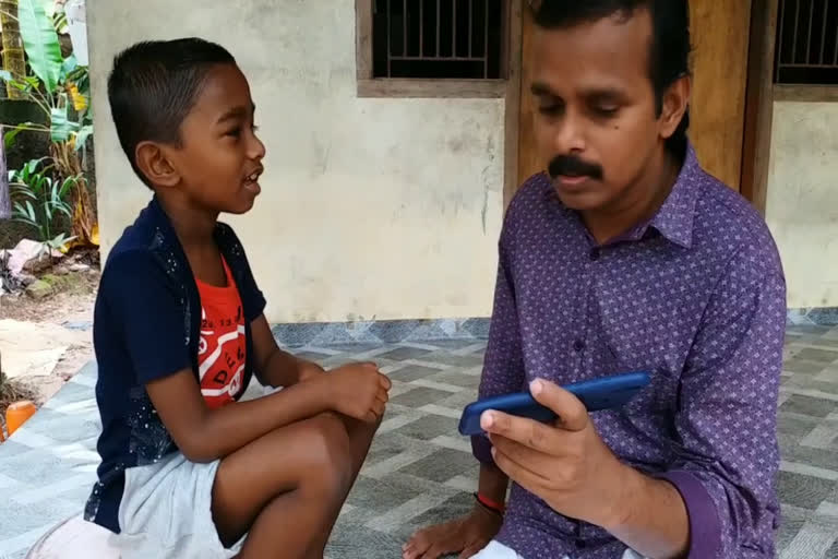 കോഴിക്കോട്  കൊയിലാണ്ടി  ചേലിയ ഗ്രാമം  social media viral father and son from kozhikode  koyilandi  kozhikode  cheliya