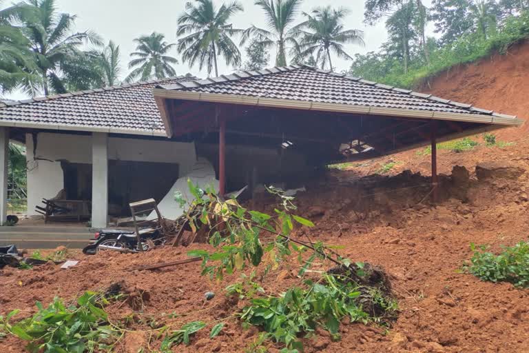 new-house-damaged-as-hell-collapse-in-sullia