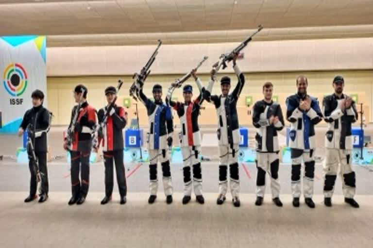 ISSF World Cup  Indian men clinch gold in 10m air rifle team  भारतीय पुरुष टीम  10 मीटर एयर राइफल  अर्जुन बाबुता  तुषार माने  पार्थ माखीजा  आईएसएसएफ विश्व कप  ISSF World Cup  Partha Makhija  Tushar Mane  Arjun Babuta