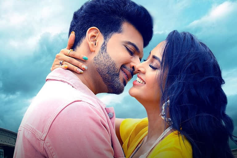 Karan Kundrra Tejasswi Prakash, Karan Kundrra Tejasswi Prakash song, Karan Kundrra Tejasswi Prakash Baarish Aayi Hai, Baarish Aayi Hai song, tejran fam