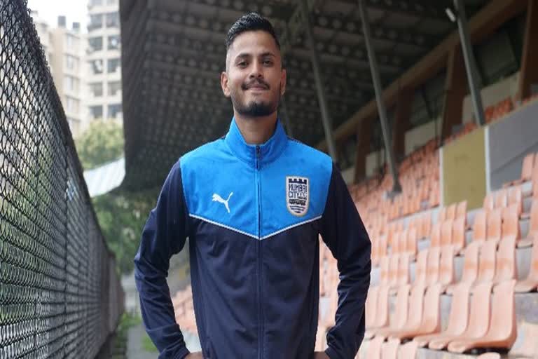 Mumbai City FC complete signing of defender Sanjeev Stalin  Mumbai City FC  മുംബൈ സിറ്റി എഫ്‌സി  ഇന്ത്യൻ സൂപ്പർ ലീഗ്  Indian Super league  സഞ്ജീവ് സ്റ്റാലിൻ  kerala blasters