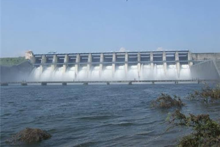 The Upper Wardha Dam