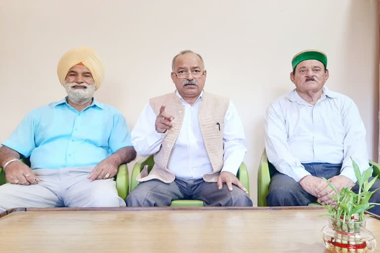 Jan Sangharsh Morcha President Raghunath Singh Negi raised questions on the working style of the Governor