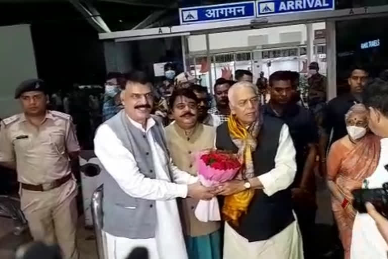 upa presidential candidate yashwant sinha reached ranchi