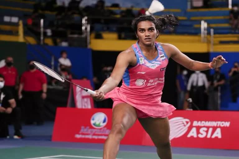 PV Sindhu in Singapore final, PV Sindhu news, PV Sindhu beats Saena Kawakami, PV Sindhu wins semifinals