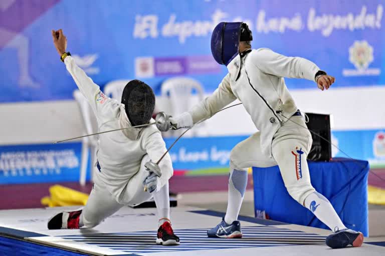 Fencing World Championship  Karan Singh  Karan enters second round  युवा तलवारबाज  तलवारबाजी विश्व चैम्पियनशिप  करण सिंह  सेबर  माओ कोकुबो