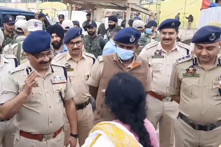 JK DGP Visits Yatra Transit Camp: جموں و کشمیر پولیس سربراہ نے یاترا انتظامات کا لیا جائزہ