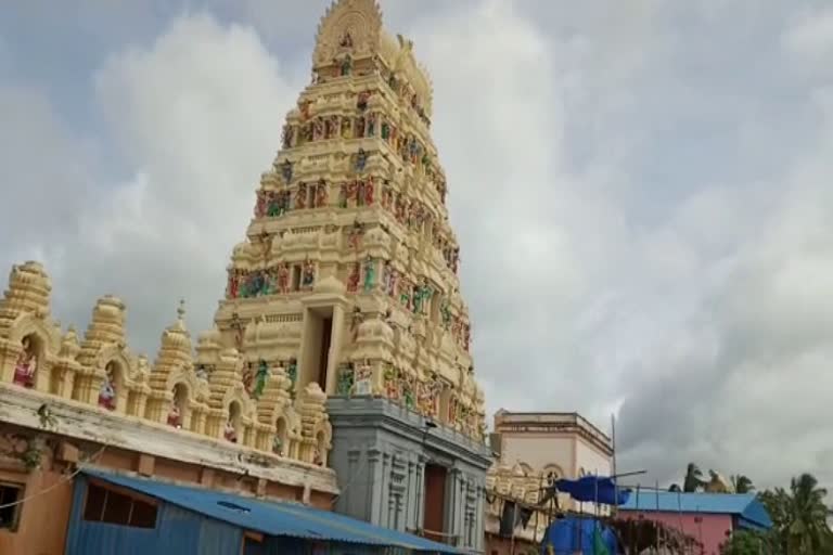 theft in mooguru shree tripura sundari temple