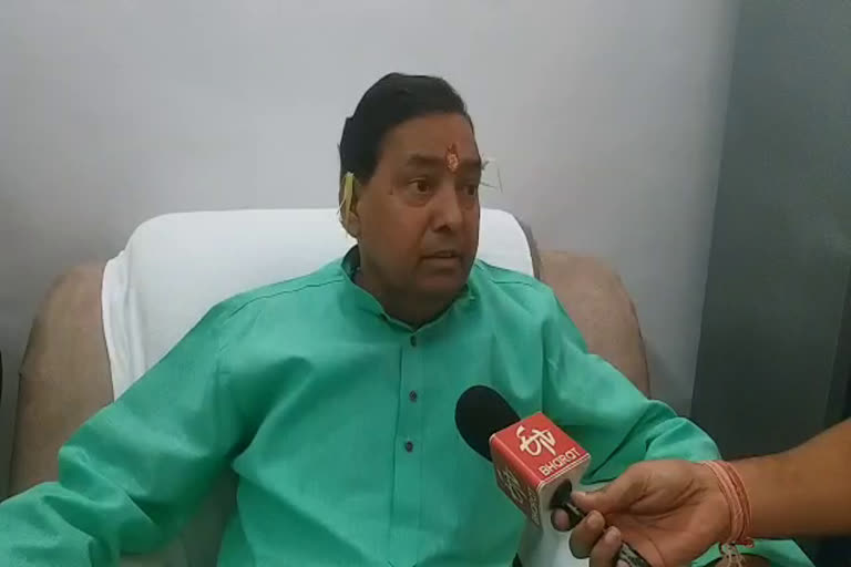 Transport Minister Chandan Ram Das