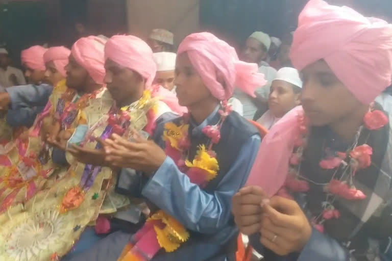 Turban ceremony in Madarsa Sadrul Afazil Moradabad