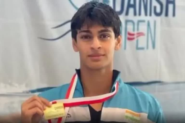 Vedaant Madhavan  Vedaant Madhavan creates new meet record in 1500m freestyle  Junior National Aquatic Championships  വേദാന്ത് മാധവന്‍  ജൂനിയര്‍ അക്വാറ്റിക് ചാമ്പ്യന്‍ഷ്  actor r madhavan