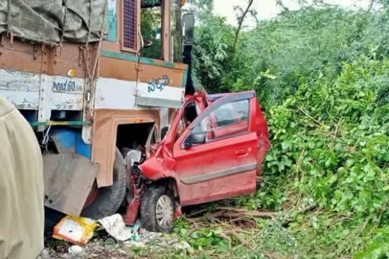 Hyderabad family killed in horrific road accident at Raichur