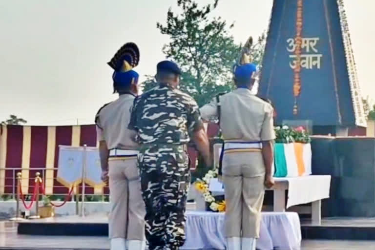J&K: Wreath laying ceremony of slain ASI CRPF Vinod Kumar held