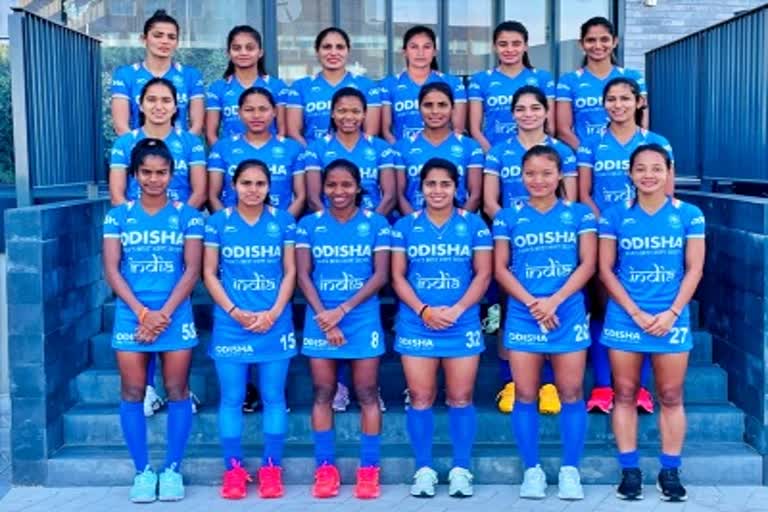 women's hockey team  Indian women's hockey  Commonwealth Games 2022  Barcelona  भारतीय महिला हॉकी टीम  बार्सिलोना  राष्ट्रमंडल गेम्स 2022  लंदन  Sports News in hindi  Indian Hockey Team