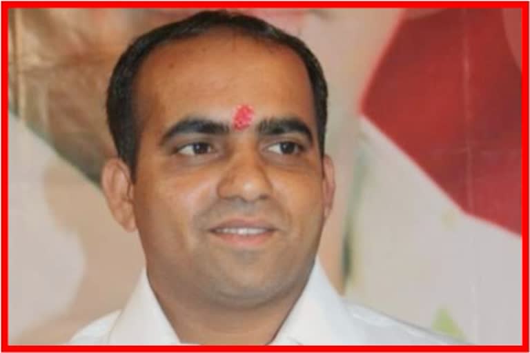 Shiv Sena office bearer Nilesh Kokane