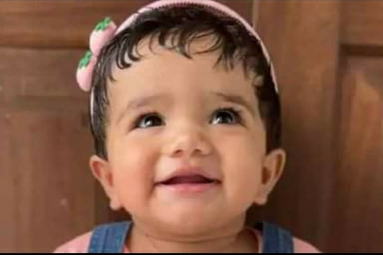 ten month old baby died in Kannur  ഏണിപ്പടിയിൽനിന്ന് വീണ കുഞ്ഞ് മരിച്ചു  പത്തുമാസം പ്രായമുള്ള കുഞ്ഞ് മരിച്ചു  kannur  കണ്ണൂര്‍