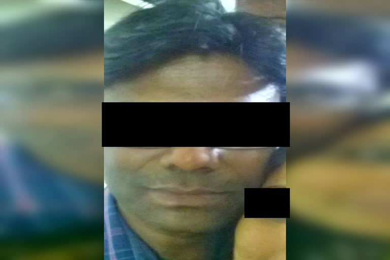 Bengaluru man arrested over burned by cigarettes his wife  Husband arrested over showing obscene video to his wife  Bengaluru crime news  ಬೆಂಗಳೂರಿನಲ್ಲಿ ಪತ್ನಿಗೆ ಅಶ್ಲೀಲ ವಿಡಿಯೋ ತೋರಿಸಿದ ಪತಿ ಬಂಧನ  ಬೆಂಗಳೂರಿನಲ್ಲಿ ಪತ್ನಿಗೆ ಸಿಗರೇಟ್​ನಿಂದ ಸುಟ್ಟ ಪತಿ ಬಂಧನ  ಬೆಂಗಳೂರು ಅಪರಾಧ ಸುದ್ದಿ