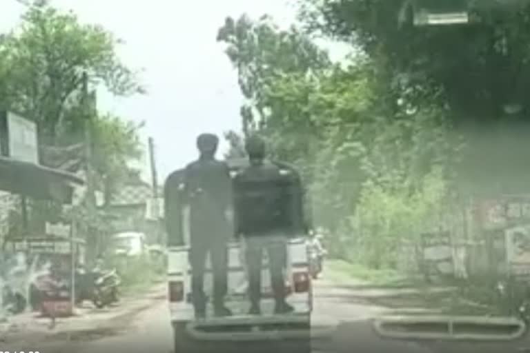 पंजाब मुसेवाला मर्डर: अटारी में बदमाशों और पुलिस के बीच मुठभेड़ जारी, एक गैंगस्टर ढेर