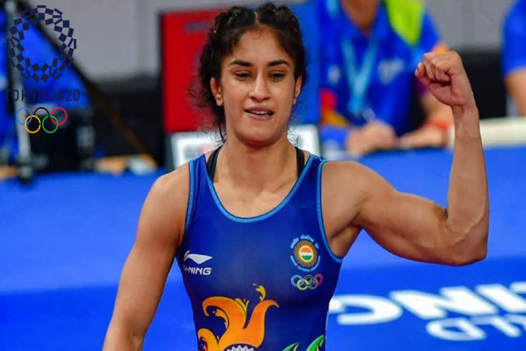 Vinesh Phogat, Sakshi Malik, Indian wrestling at Commonwealth Games, Indian wrestling