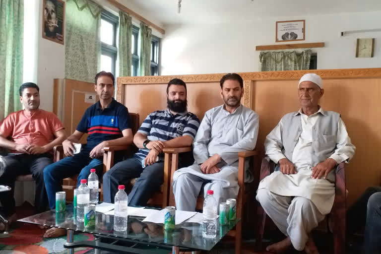 Traders' Federation dissolved in Pulwama, new traders' federation will be elected by November