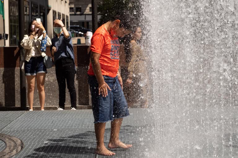 Western Europe suffers from deadly heat wave